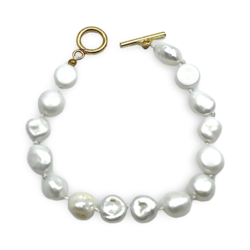 Pearl bracelet