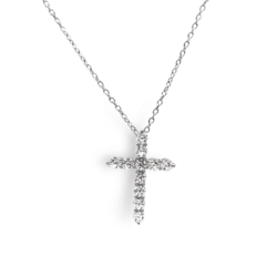 Collier en argent «Croix»