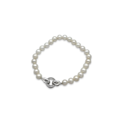 Silver pearl bracelet