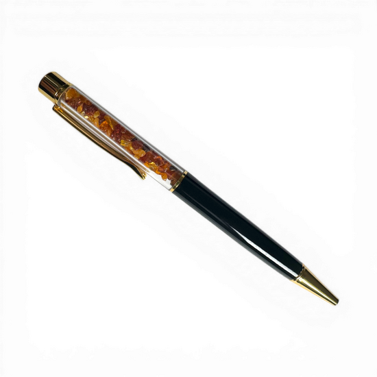 Amber-accented pen