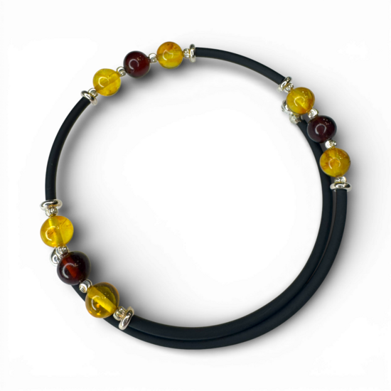 Браслет з бурштину