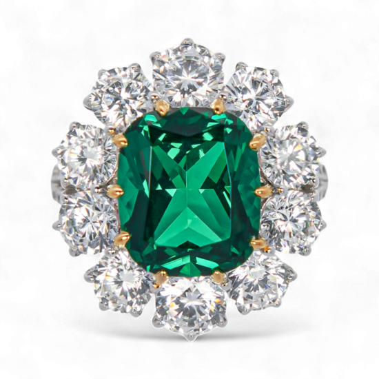 人造绿宝石和钻石戒指
