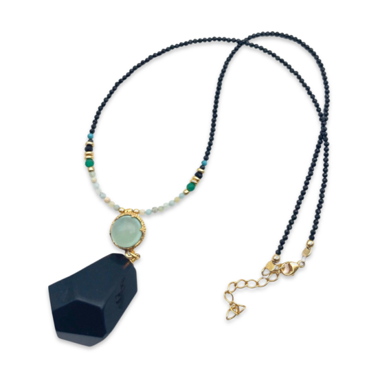 Schwarzer Bernstein Halskette