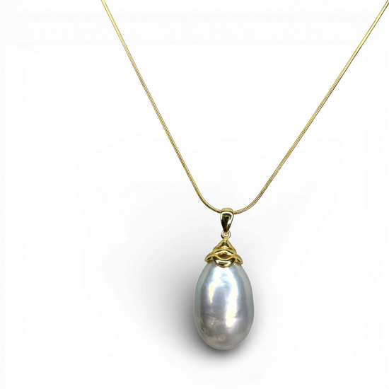 Dark Pearl gold plated silver necklace