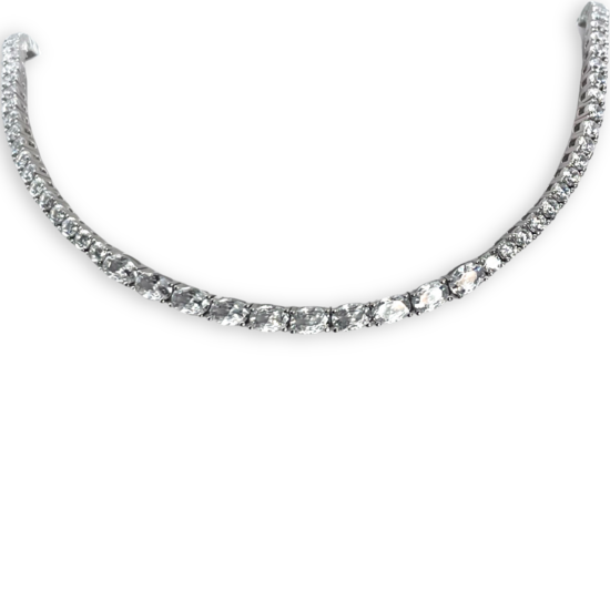 Silver Necklace with zircons