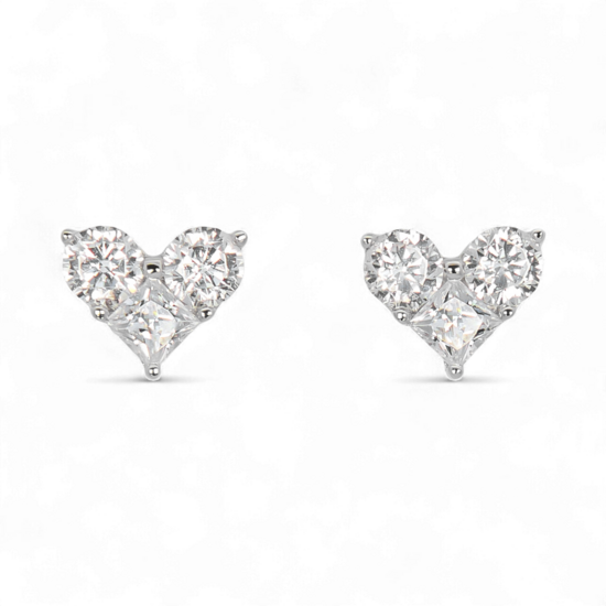 Herzförmige Ohrringe