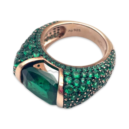 Bague en or plaqué CZ mémorable