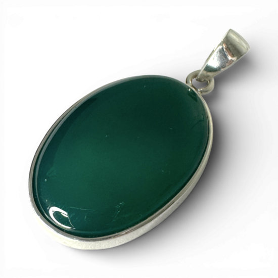 Silver and green agate pendant