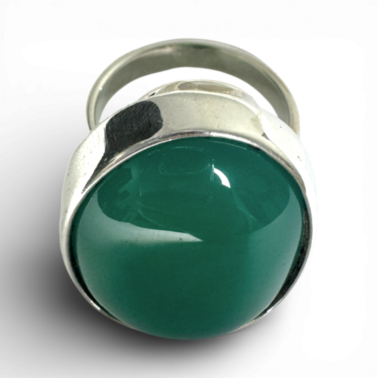 Anillo de ágata plateado y verde
